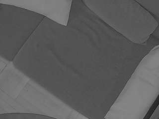 voyeurcam-julmodels-living-7