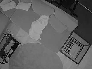 voyeurcam-julmodels-living-7