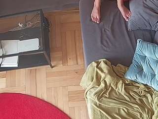 voyeurcam-julmodels-living-7