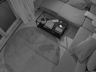 voyeurcam-julmodels-living-7
