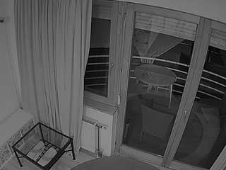 voyeurcam-julmodels-living-7