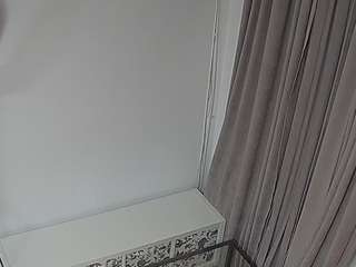 voyeurcam-julmodels-living-7