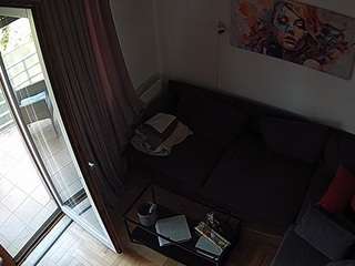 voyeurcam-julmodels-living-7