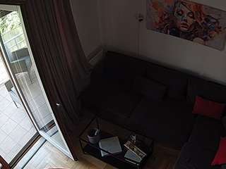 voyeurcam-julmodels-living-7