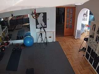 voyeurcam-julmodels-living-7