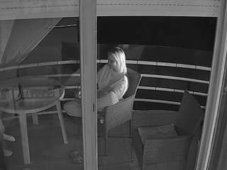 voyeurcam-julmodels-living-7