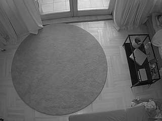voyeurcam-julmodels-living-7
