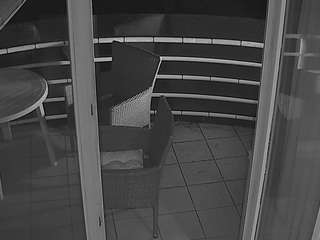 voyeurcam-julmodels-living-7