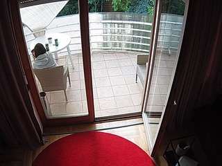 voyeurcam-julmodels-living-7