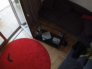 voyeurcam-julmodels-living-7