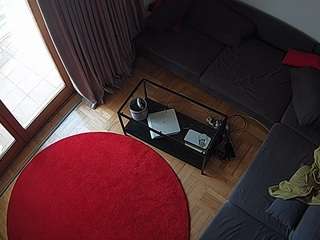 voyeurcam-julmodels-living-7