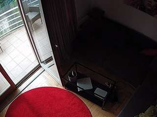 voyeurcam-julmodels-living-7