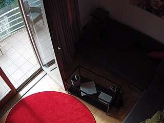voyeurcam-julmodels-living-7