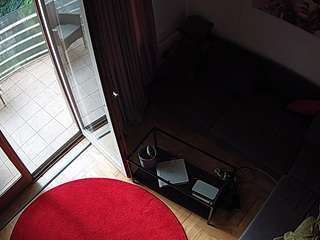 voyeurcam-julmodels-living-7