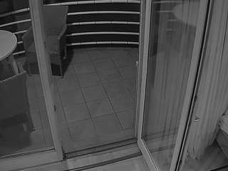 voyeurcam-julmodels-living-7