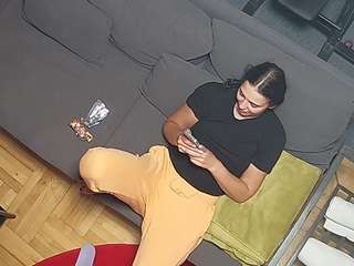 voyeurcam-julmodels-living-7