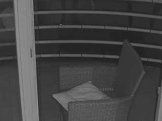 voyeurcam-julmodels-living-7