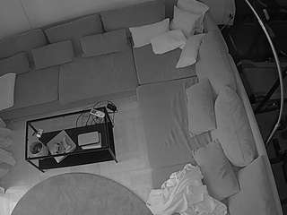 voyeurcam-julmodels-living-7