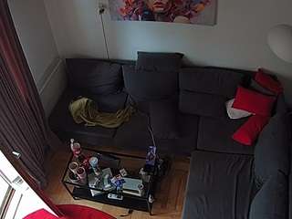 voyeurcam-julmodels-living-7