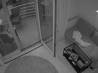 voyeurcam-julmodels-living-7