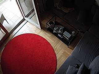 voyeurcam-julmodels-living-7
