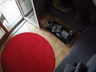 voyeurcam-julmodels-living-7