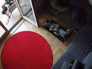 voyeurcam-julmodels-living-7