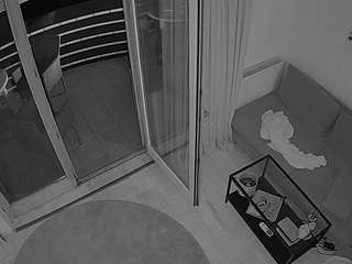 voyeurcam-julmodels-living-7