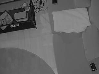 voyeurcam-julmodels-living-7