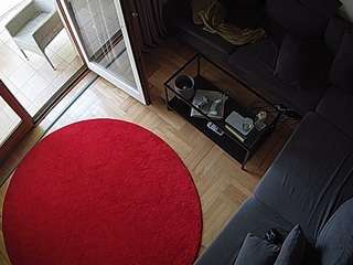 voyeurcam-julmodels-living-7