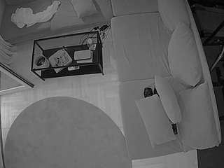 voyeurcam-julmodels-living-7