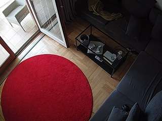 voyeurcam-julmodels-living-7