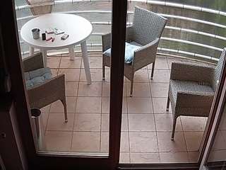 voyeurcam-julmodels-living-7
