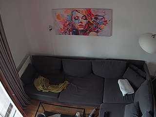 voyeurcam-julmodels-living-7