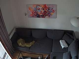 voyeurcam-julmodels-living-7