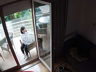 voyeurcam-julmodels-living-7