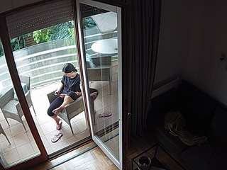voyeurcam-julmodels-living-7