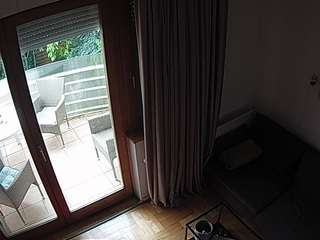 voyeurcam-julmodels-living-7