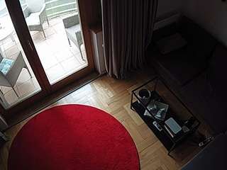 voyeurcam-julmodels-living-7