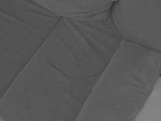 voyeurcam-julmodels-living-7