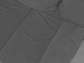 voyeurcam-julmodels-living-7