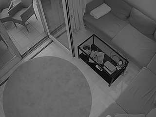 voyeurcam-julmodels-living-7