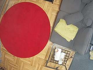 voyeurcam-julmodels-living-7