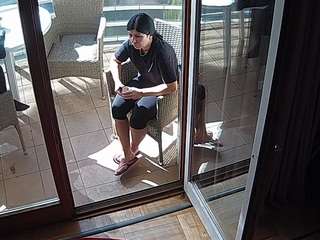 voyeurcam-julmodels-living-7