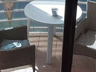 voyeurcam-julmodels-living-7