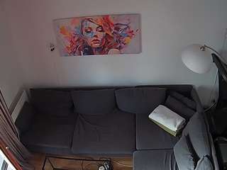 voyeurcam-julmodels-living-7