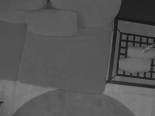 voyeurcam-julmodels-living-7