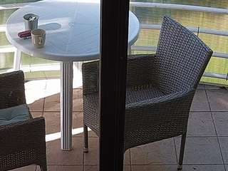 voyeurcam-julmodels-living-7