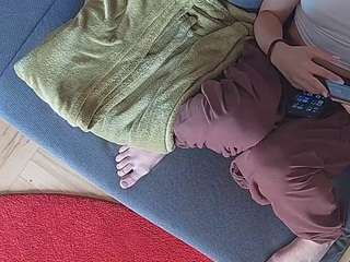 voyeurcam-julmodels-living-7