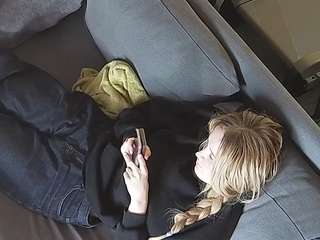 voyeurcam-julmodels-living-7